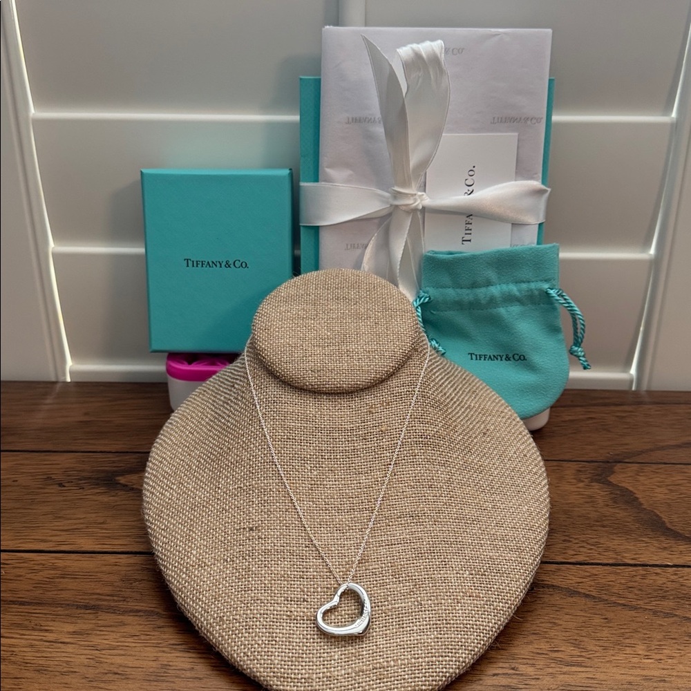 Tiffany LG Heart Necklace